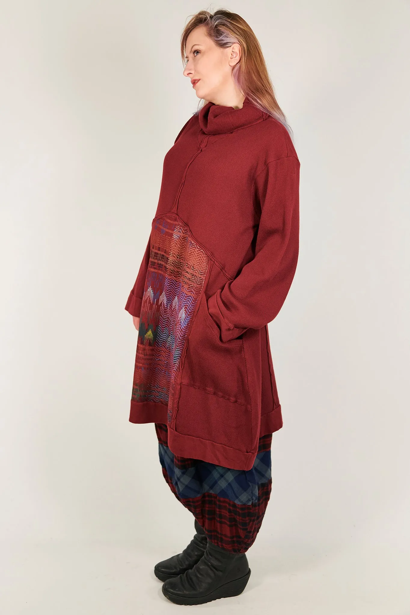 2207 Thermal Travel All Roads Tunic-Sangria-P
