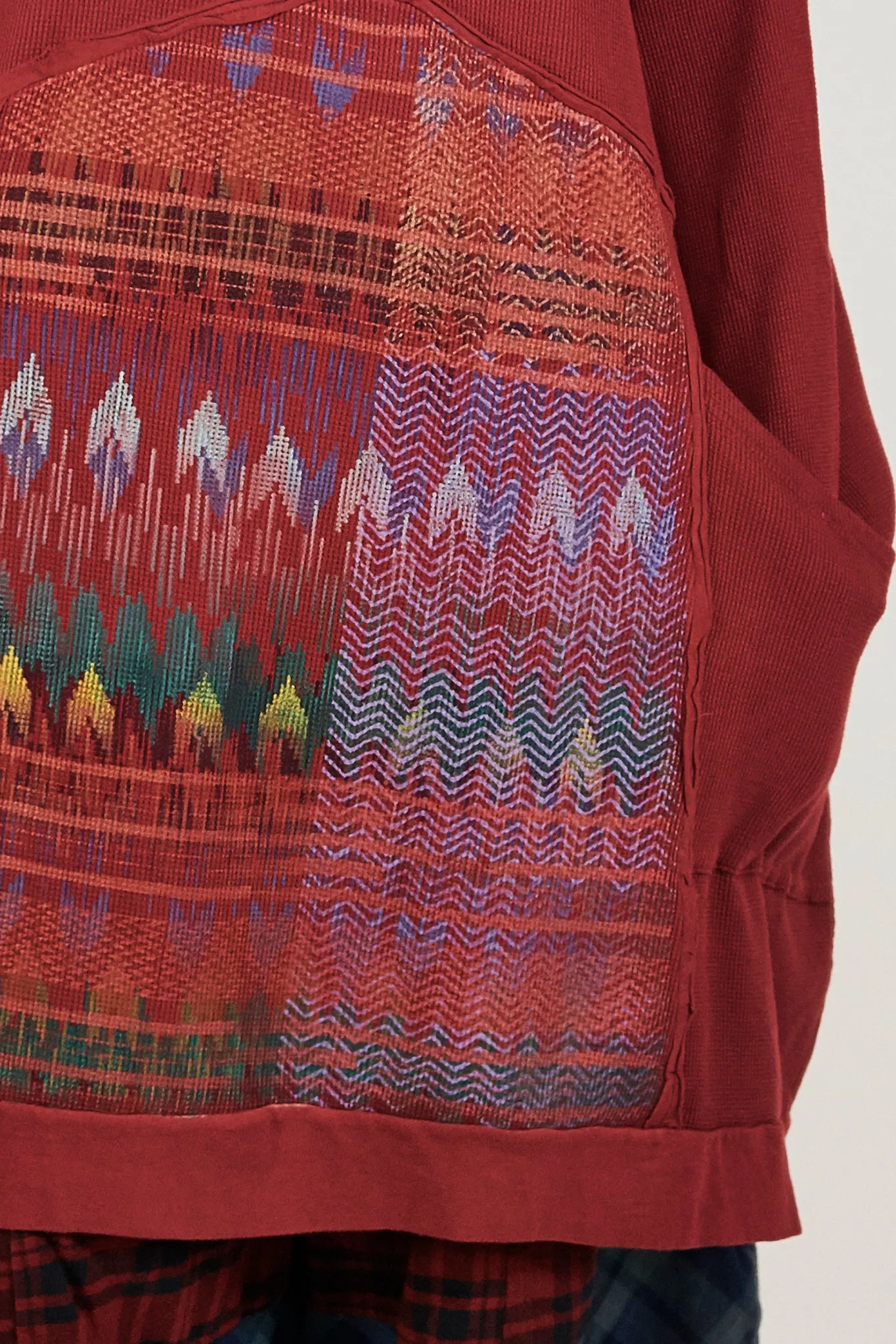 2207 Thermal Travel All Roads Tunic-Sangria-P