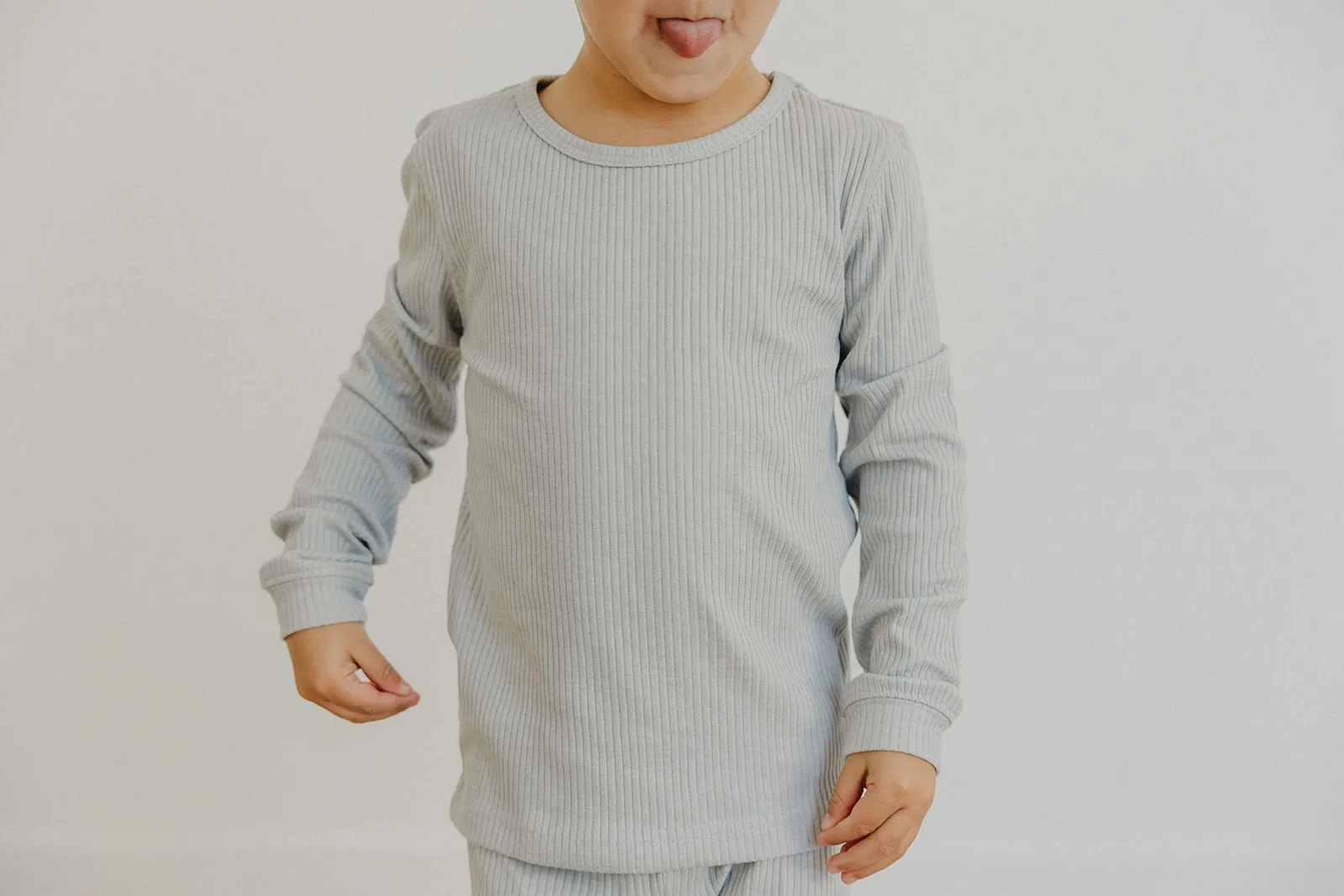 2pc Rib Knit Long Sleeve Pajama Set - Ash