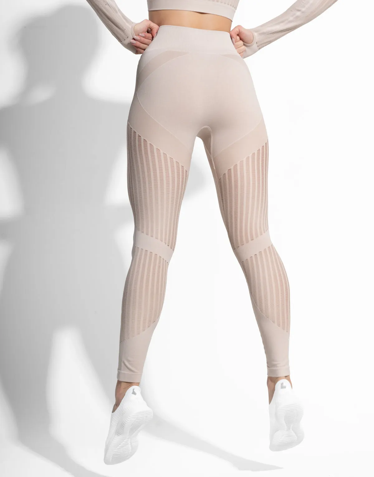 AEREO NUDE SEAMLESS