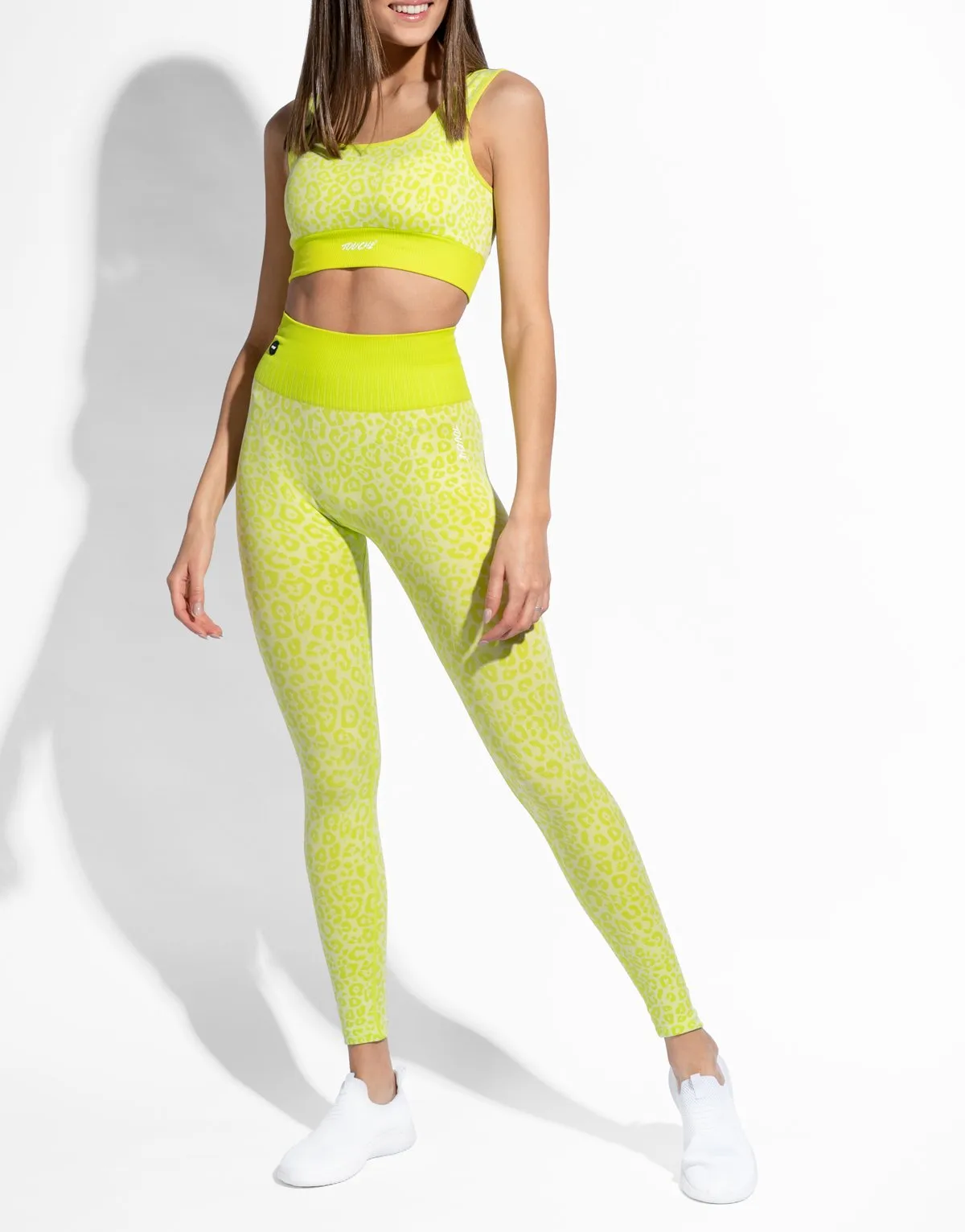 ANIMAL PRINT NEON SEAMLESS