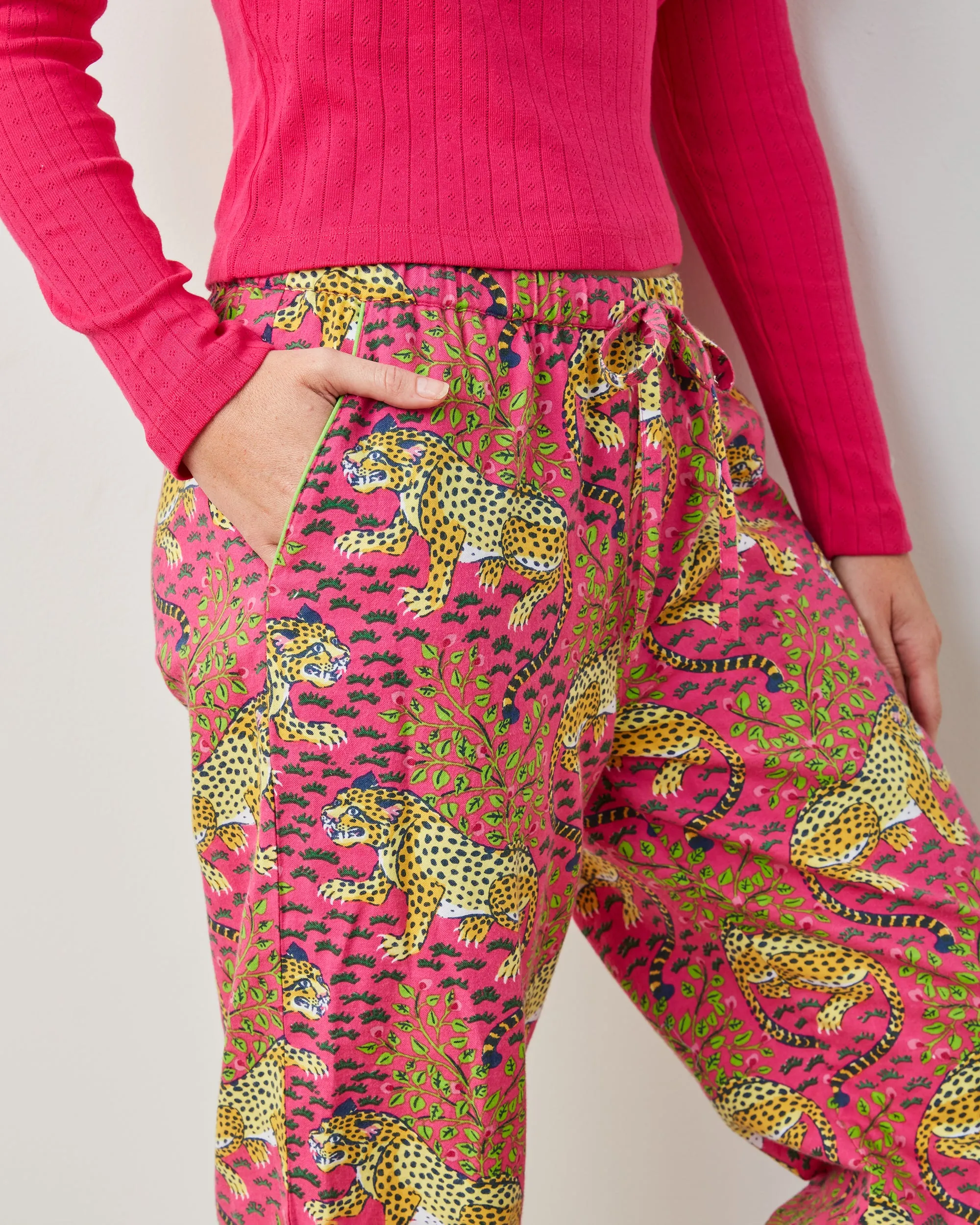 Bagheera - Petite Lightweight Flannel PJ Pant - Hot Pink