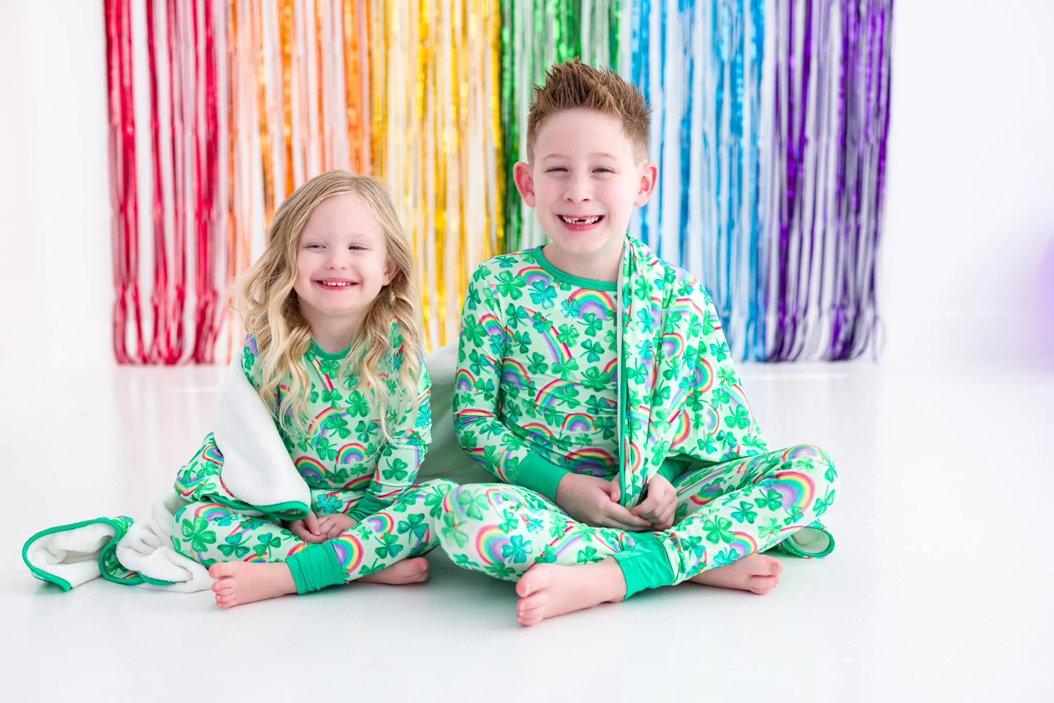 Birdie Bean Murphy St. Patrick's Day Rainbow Print 2-piece Long Sleeve Kids Pajamas with Pants