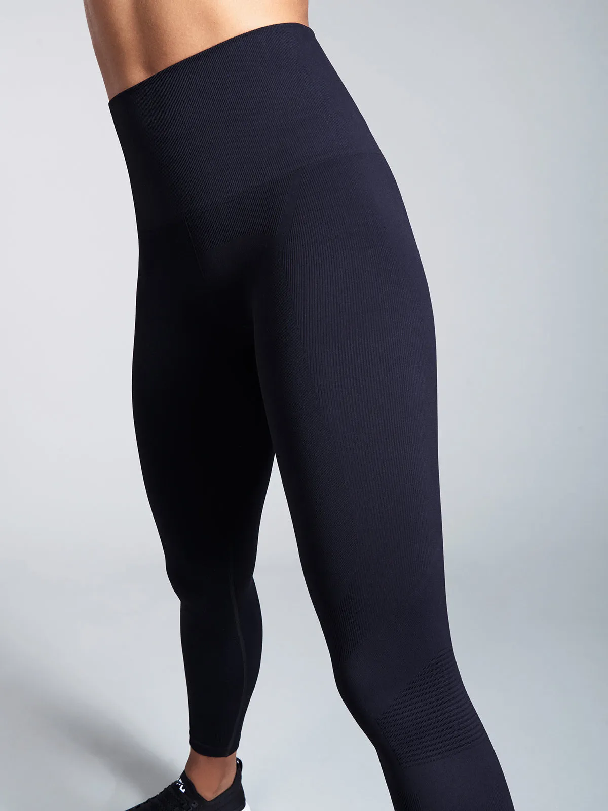 CHISEL 7/8 Legging Black