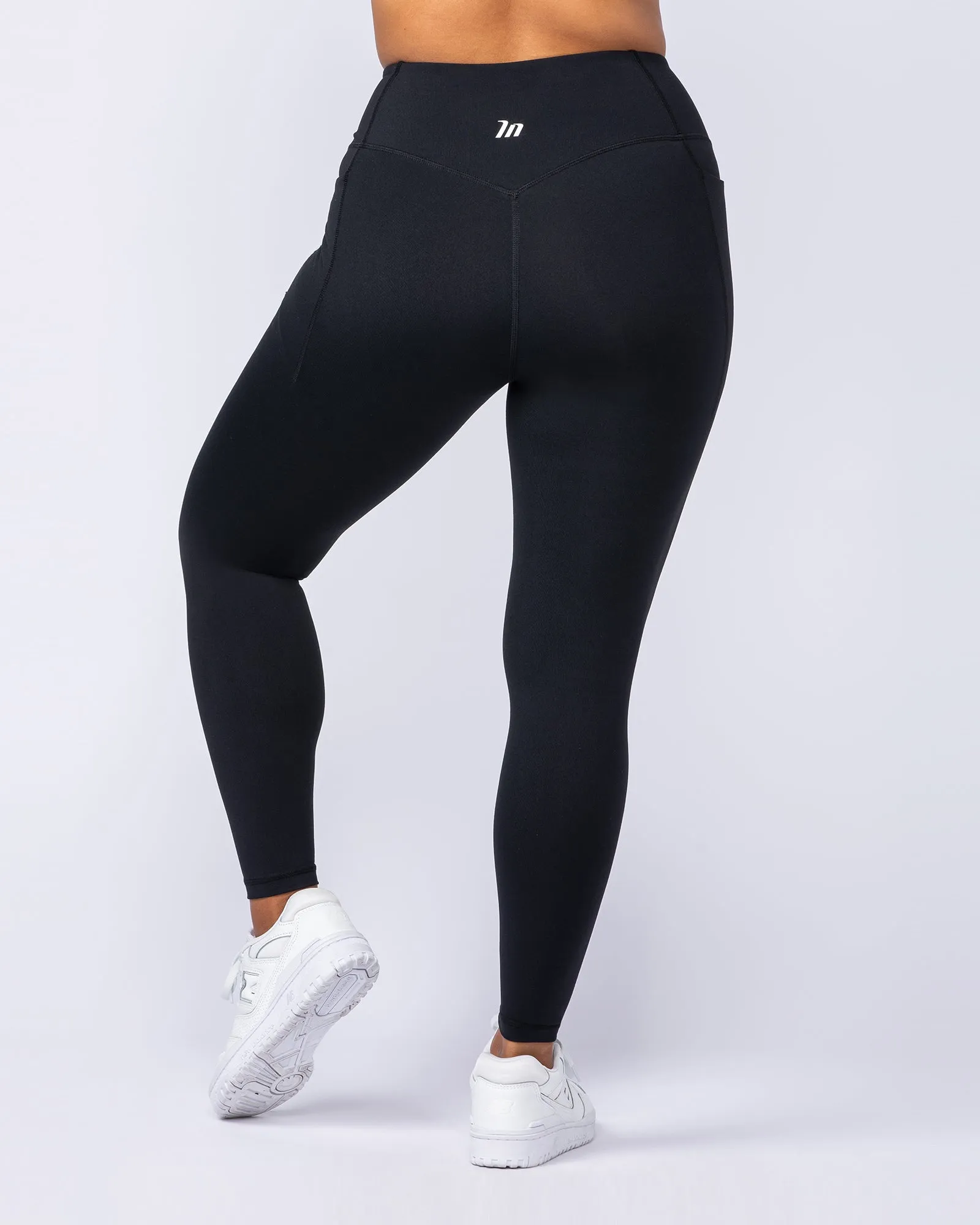 Core Pocket Ankle Length Leggings - Black
