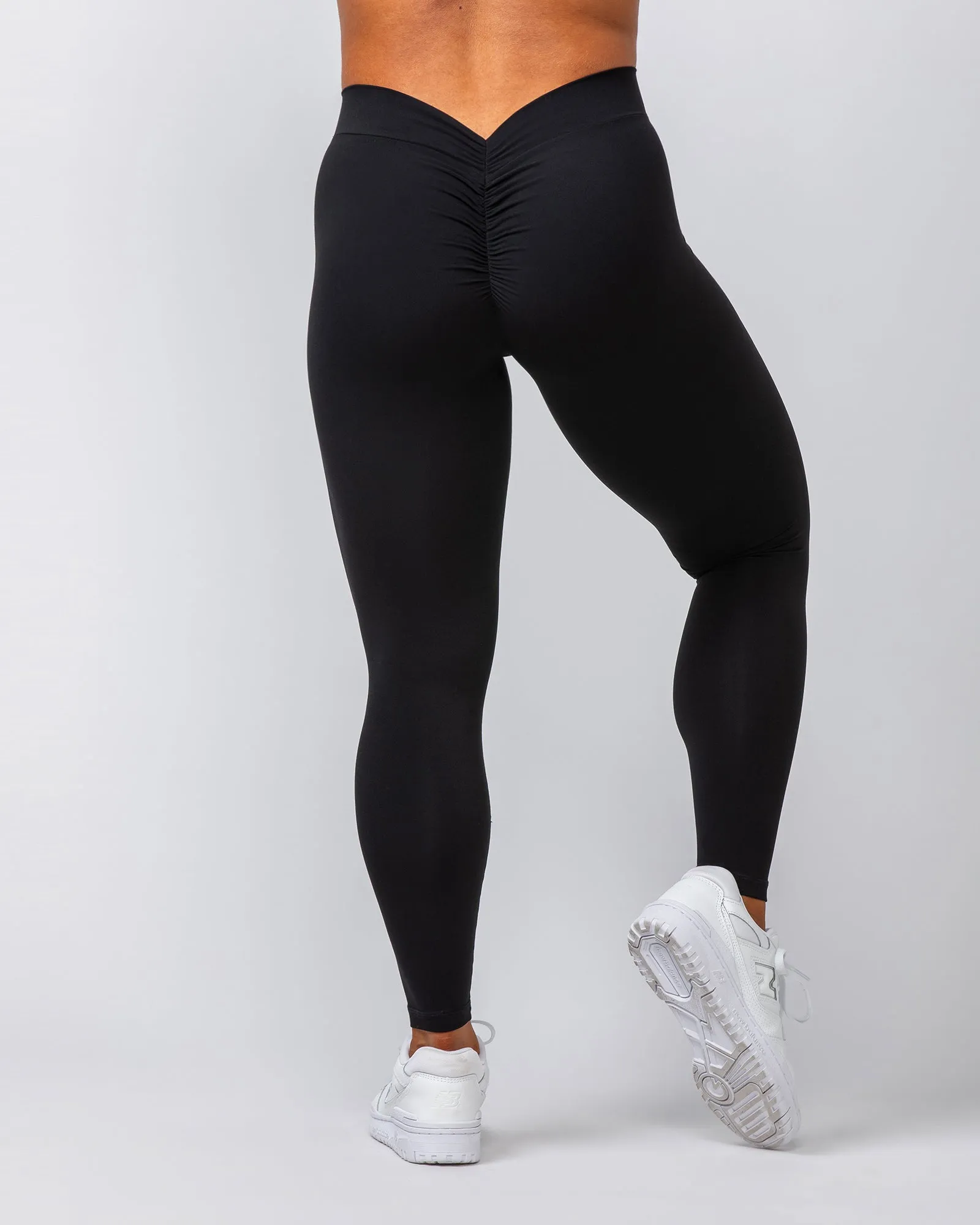 Deep Scrunch Ankle Length Leggings - Black