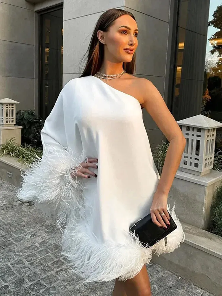 Elegant One Shoulder Feather Spliced Mini Dress