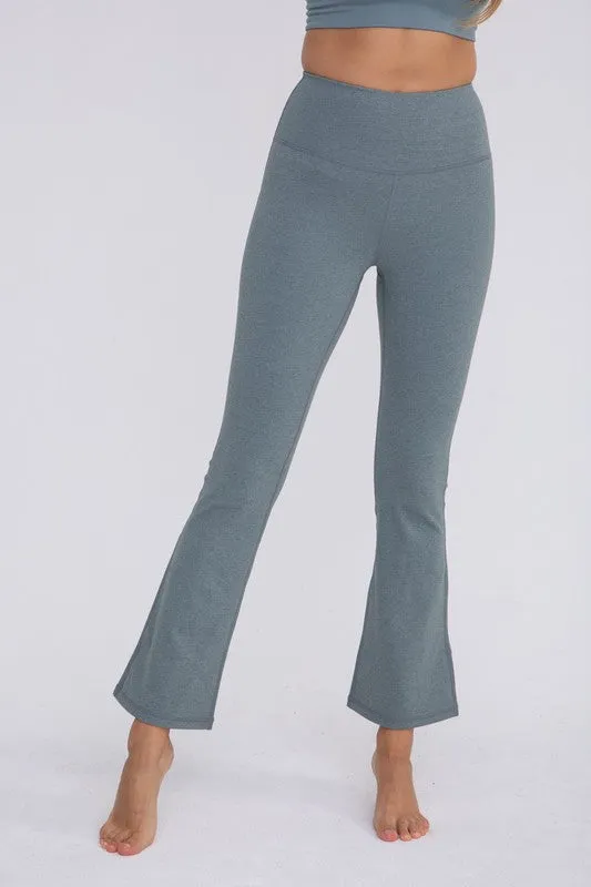 Flare Swoop Back High-Waisted Leggings - Mono B