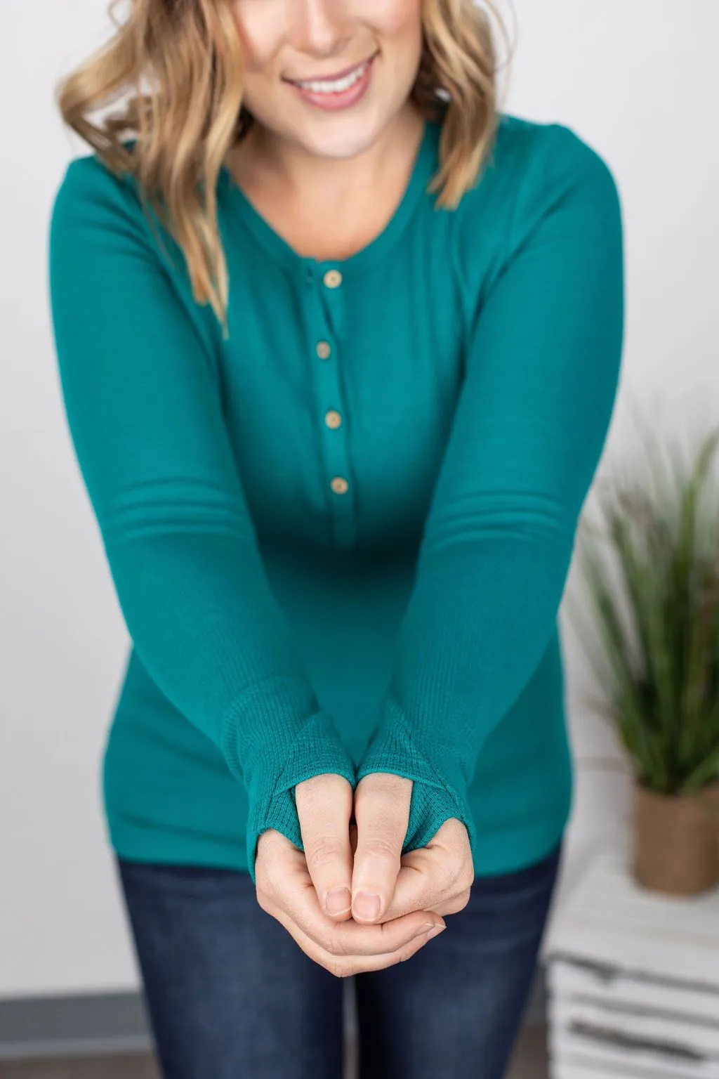 Harper Long-Sleeved Thermal Henley in Teal