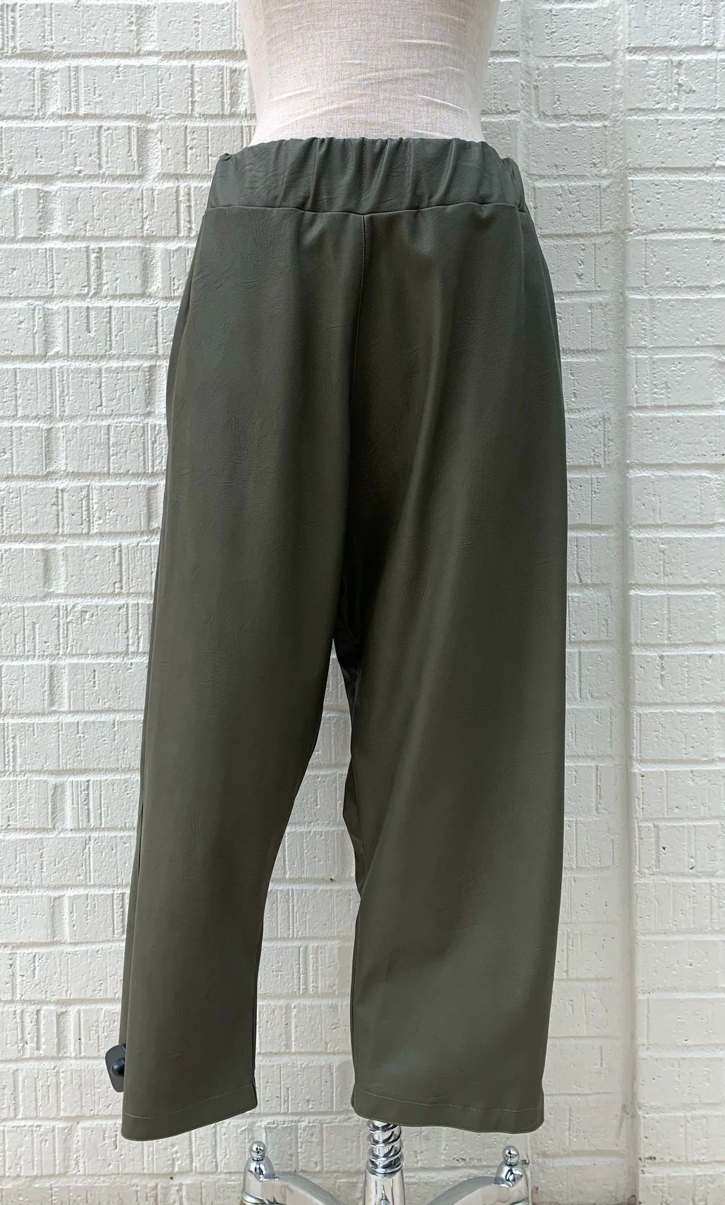 Hashtagmart Green Crop Pant