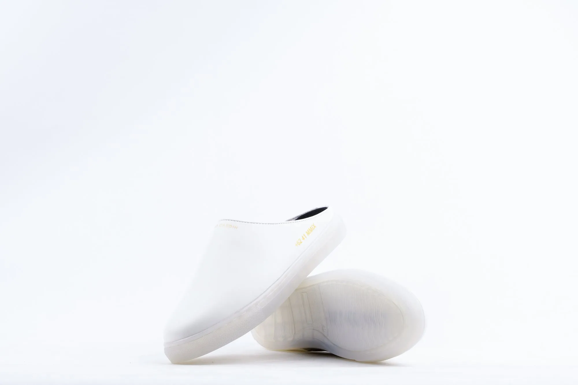 LAH-21 | CLEAR WHITE | MEN