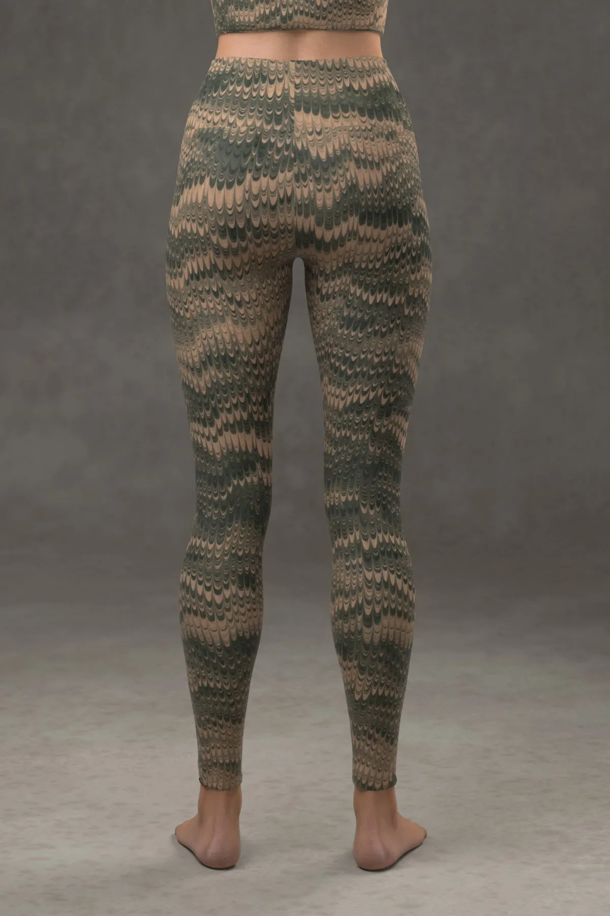 Marbled Combed Yoga Leggings: Green & Tan
