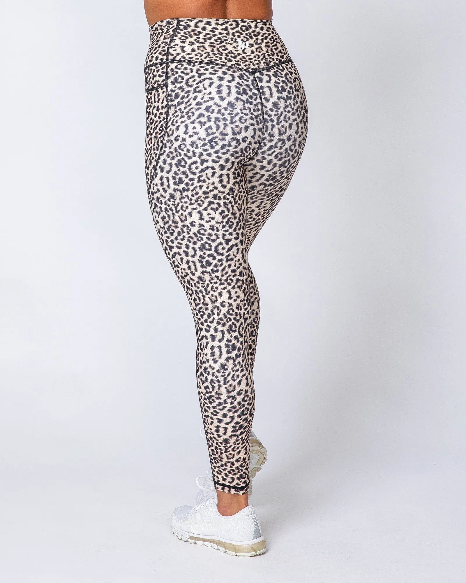 Motion Pocket Ankle Length - Yellow Leopard