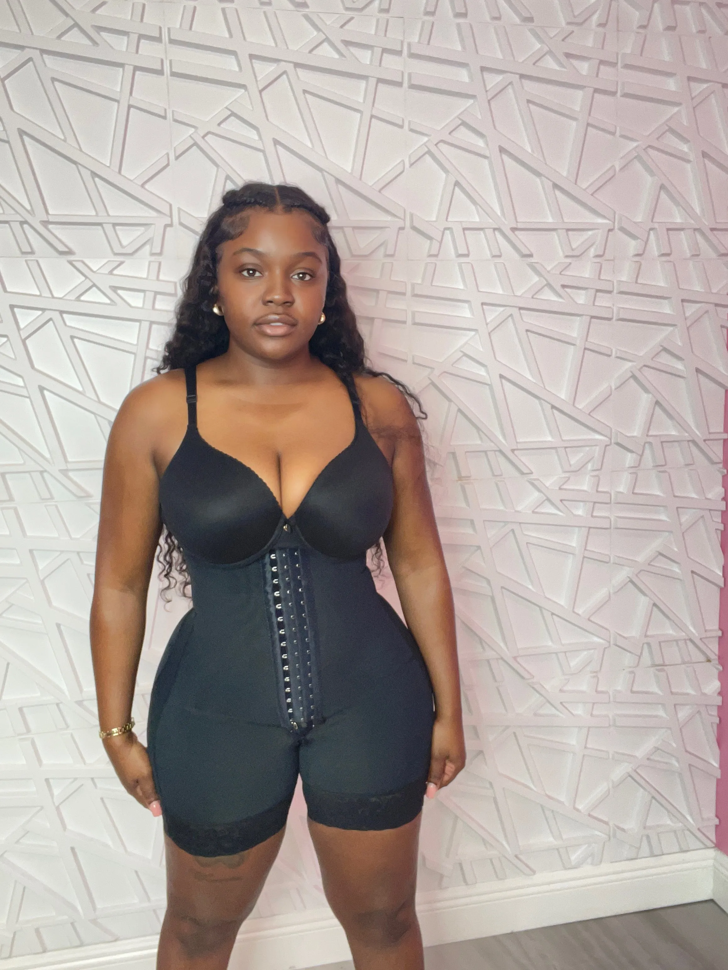 Post ''Bodied'' Faja Strapless