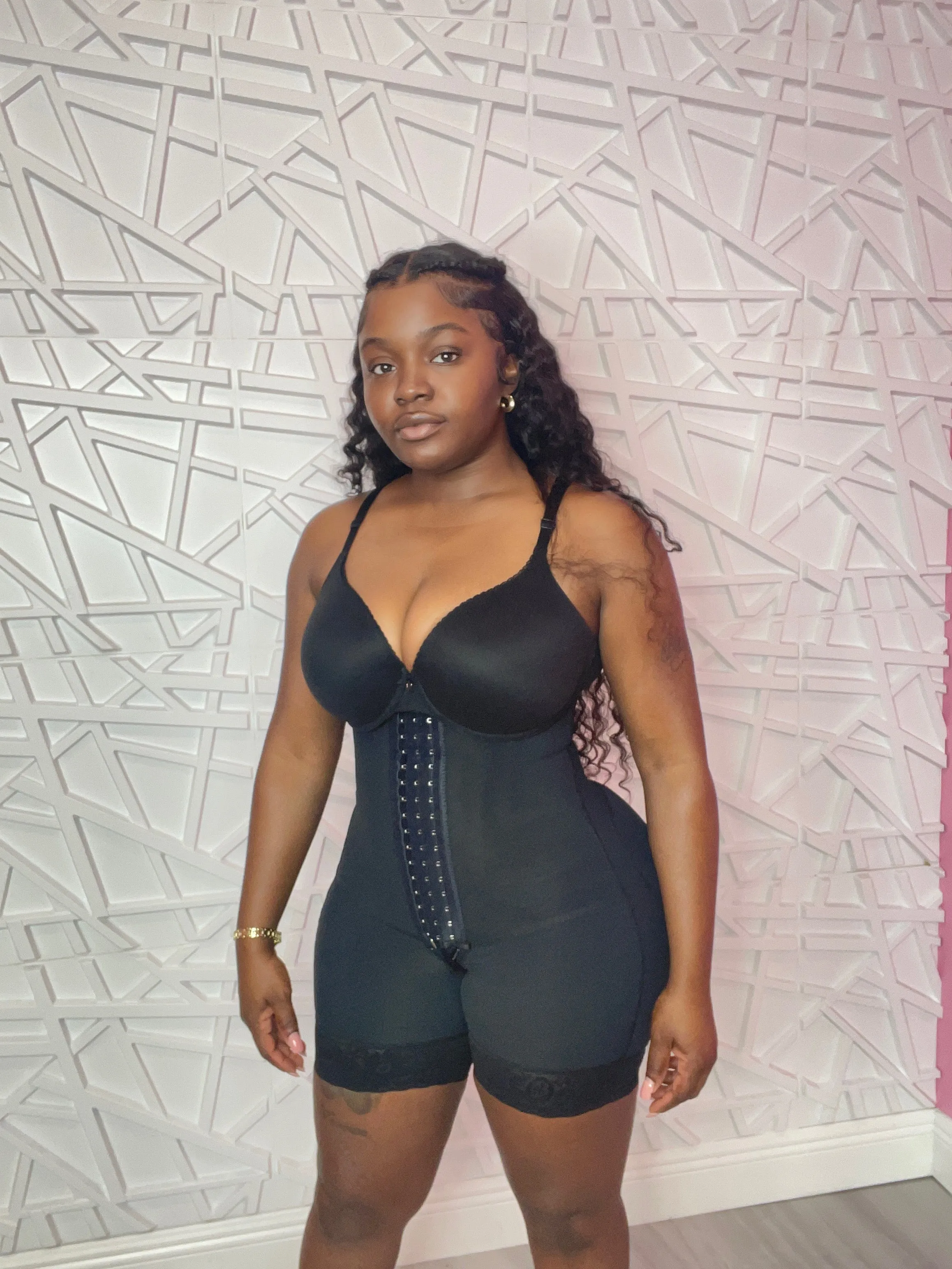 Post ''Bodied'' Faja Strapless