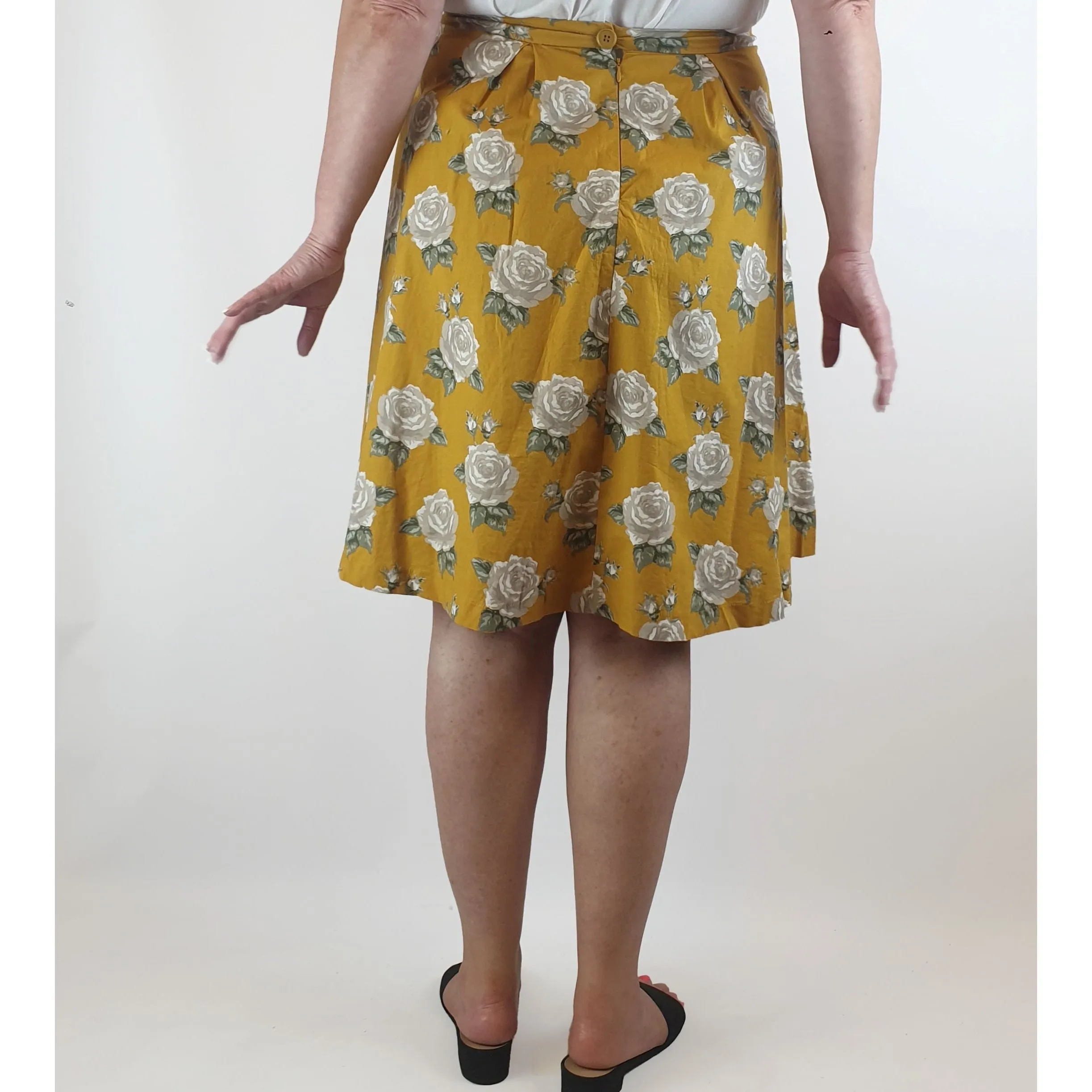 Princess Highway mustard a-line skirt with floral print size 16