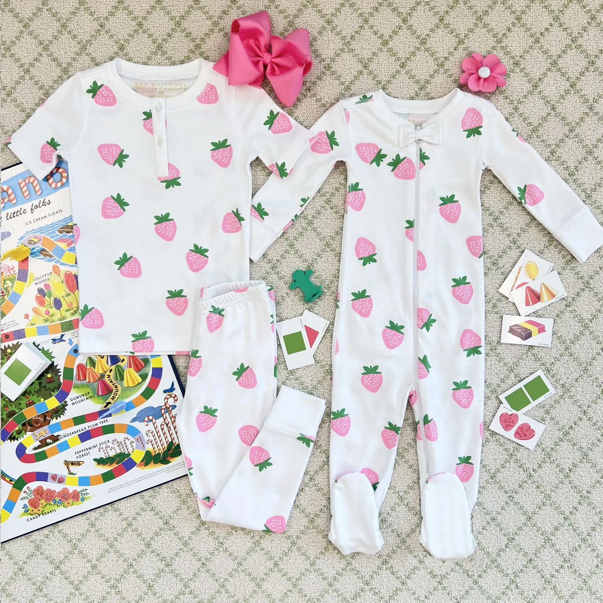 Sara Jane's Short Sleeve Set - Sanibel Strawberry with Worth Avenue White
