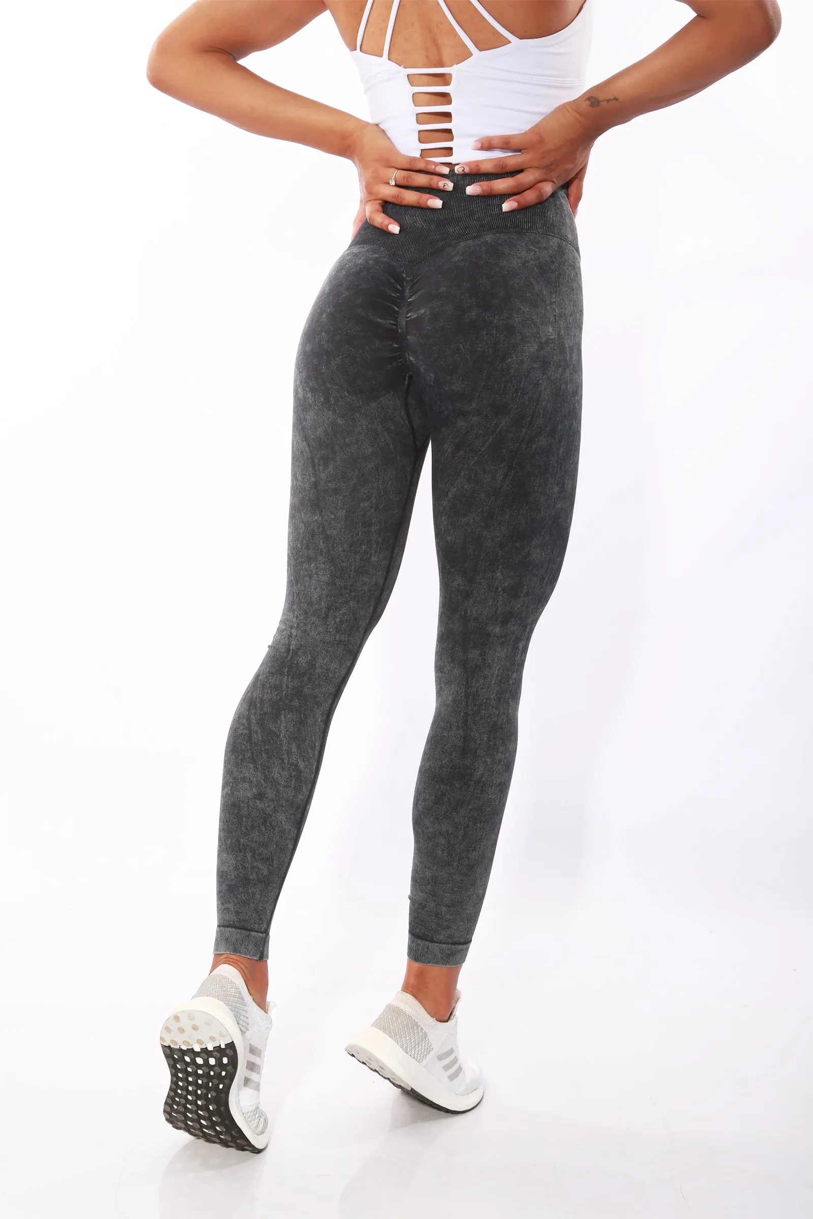 Shapewear Gym Bunny Summer Scrunch leggings -Black wash