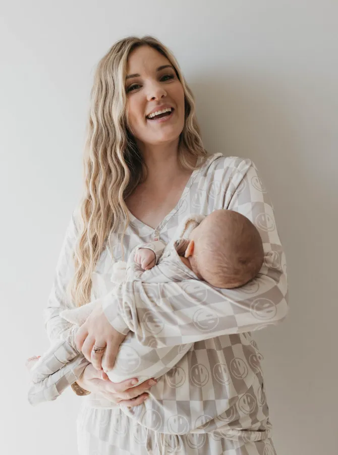 Smile Checkerboard | Women's Bamboo Pajamas