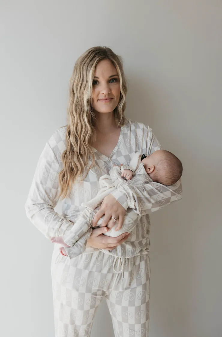 Smile Checkerboard | Women's Bamboo Pajamas