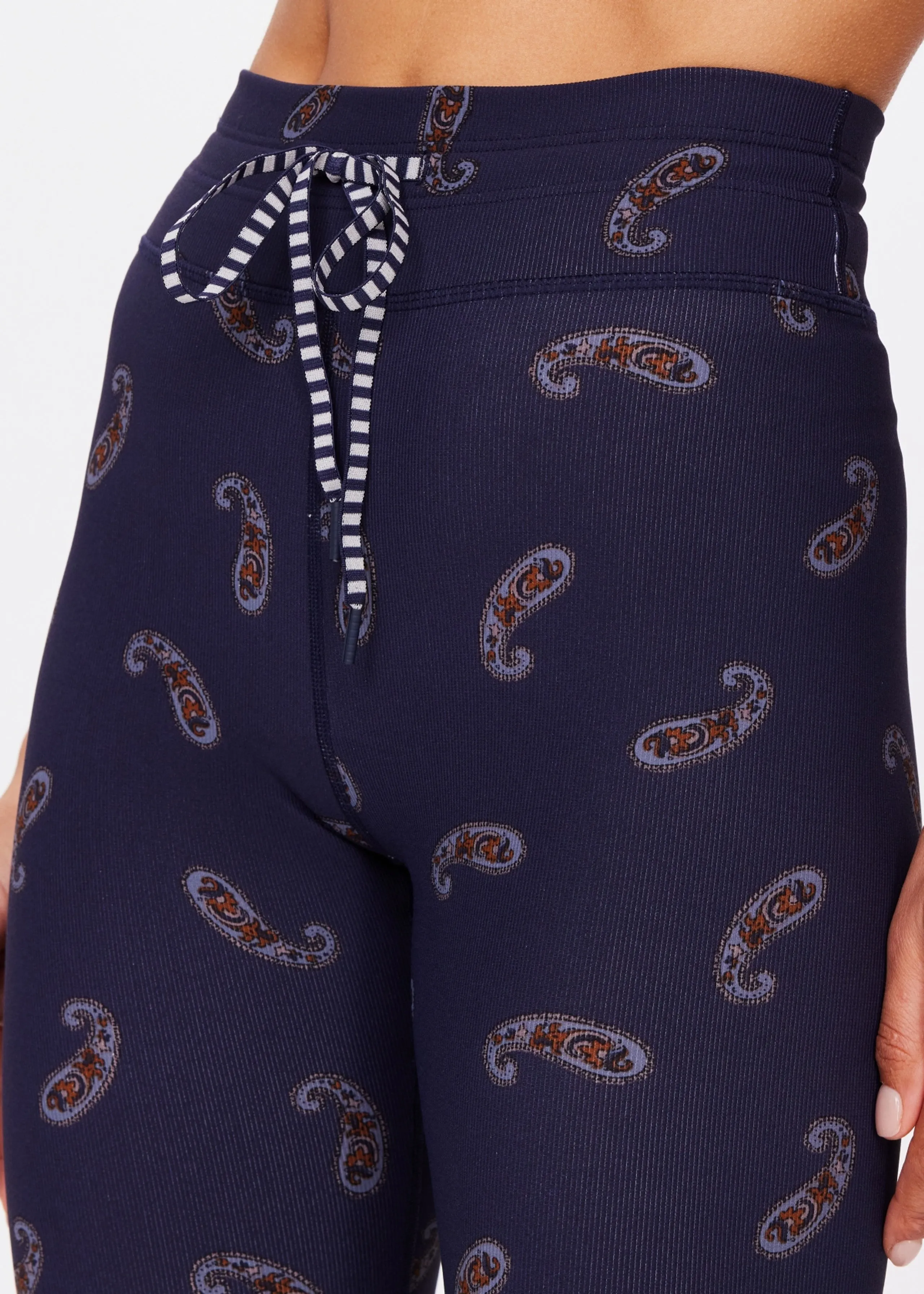 Vadella 28In Yoga Pant | Paisley