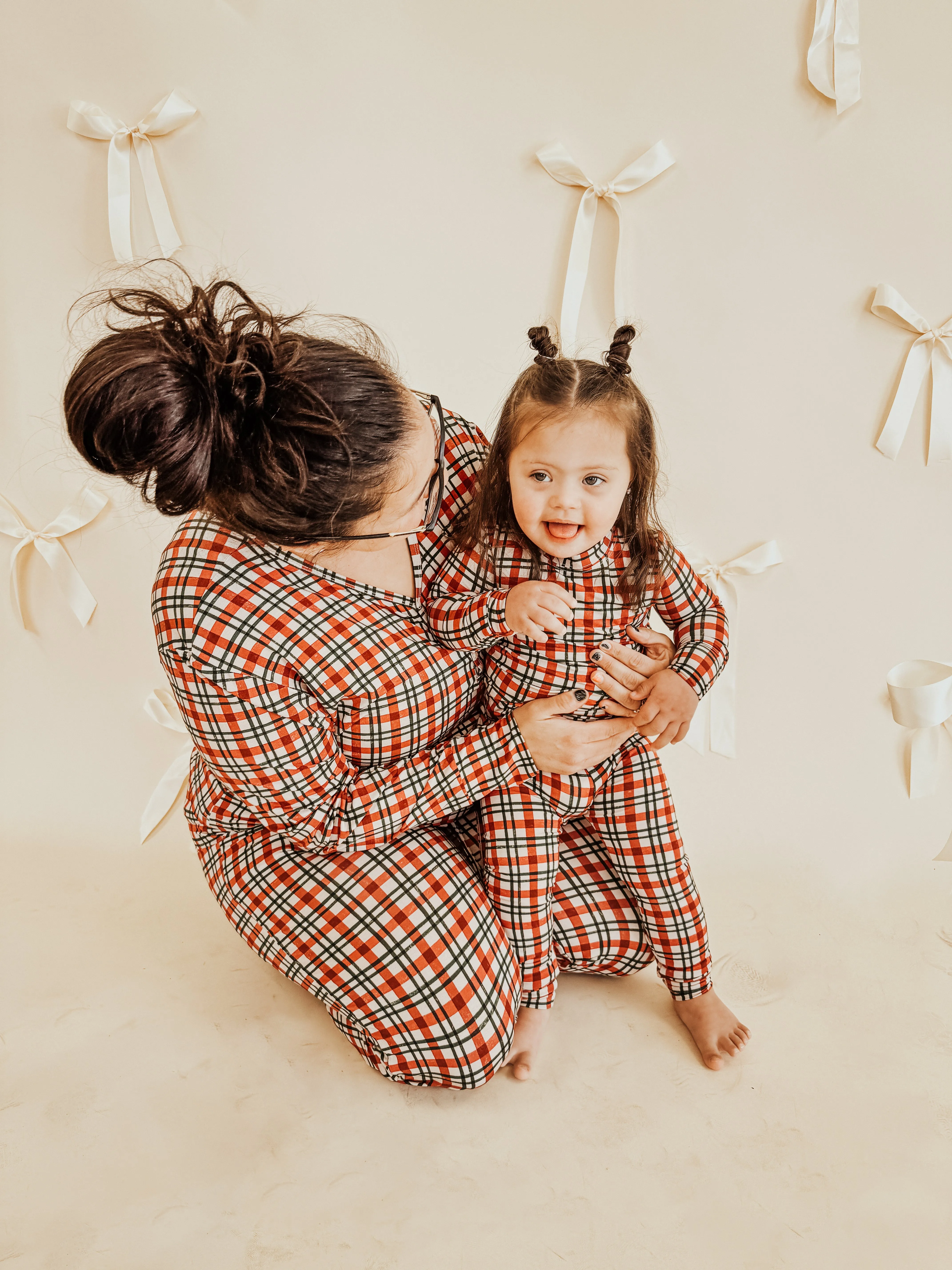 Vintage Plaid Adult Long Sleeve Loungewear