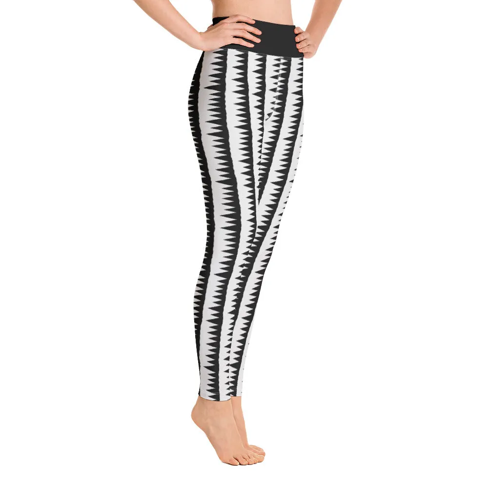 Yoga Leggings, Tiger Teeth Black